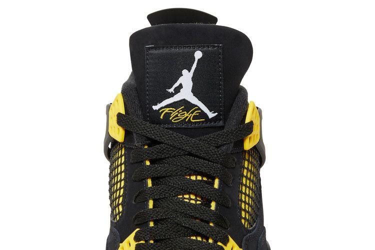 Air Jordan 4 Retro "Thunder" size 7y